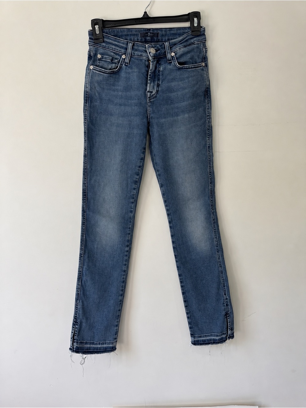 7 For All Mankind Women’s Skinny Jeans Medium Wash Raw Hem
